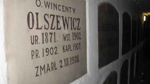 W podziemiach Kaplicy Matki Bożej znajdują się krypty , Danuta