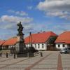 Ppomnik Czarnieckiego na rynku