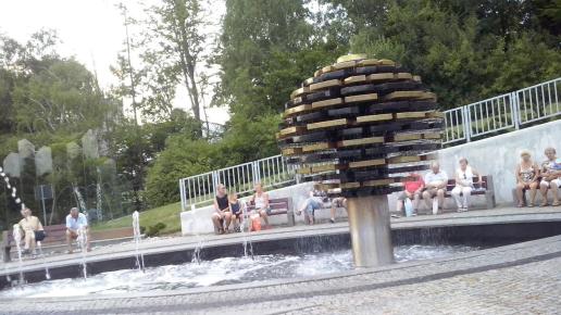 teżni, pijalnie i tuż obok...ta i 8 kolejnych fot, mokunka