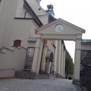 Brama Papieska na Górze Św. Anny