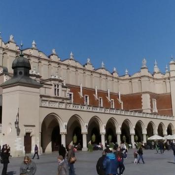 Sukiennice, szylana
