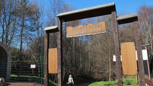 Suchogórski Labirynt Skalny