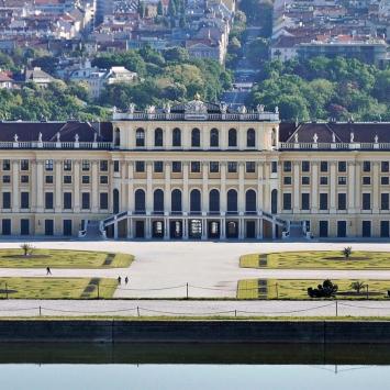 widok na pałac Schonbrunne, Magdalena