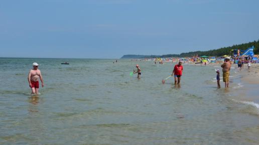 Na plaży w Karwi, Maciej A