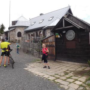 Schronisko Wysoki Kamień