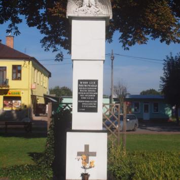  Pomnik w Rynku, Tadeusz Walkowicz
