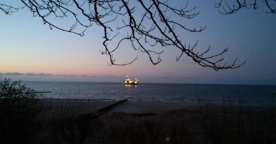 Ustka wieczorową porą i krajtroterskie spotkanie - zdjęcie