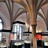 sala z wystawą złotnictwa, Magdalena