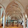 sala z wystawą ceramiki, Magdalena