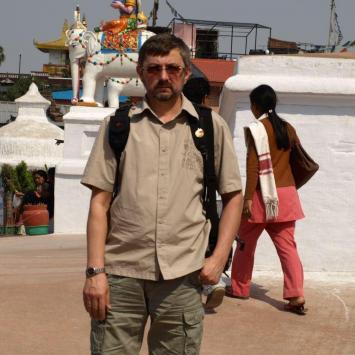Stupa zaliczona obszedłem ją dookoła zgodnie z kierunkiem wskazówek zegara., Tadeusz Walkowicz