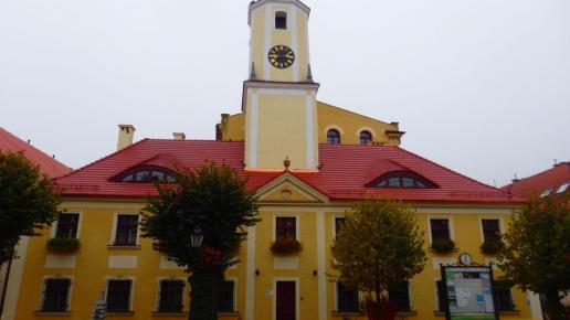 Ratusz na rynku , Barsolis Karol Turysta Kulturowy