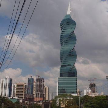 Miasto Panama, Tadeusz Walkowicz