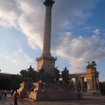 Plac Bohaterów w Budapeszcie, Tadeusz Walkowicz