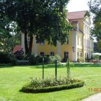 1. Pałac w Łomnicy, Danusia