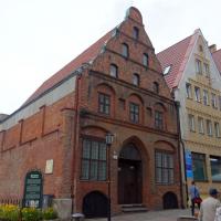 Kamienica kupiecka, allie
