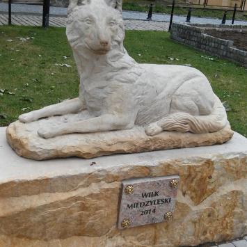 pomnik wilka, mokunka