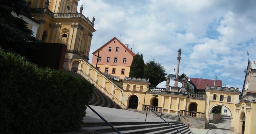 W Wambierzycach i Ratnie Dolnym - zdjęcie