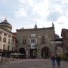 Piazza Vecchia, allie