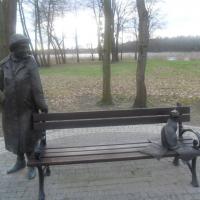 Kórnik-ławeczka Wisławy Szymborskiej, Danusia