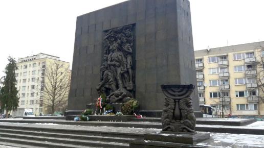 Pomnik Bohaterów Getta, allie