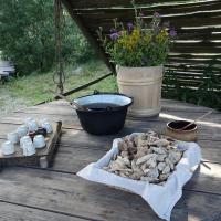 Czym chata bogata..., allie