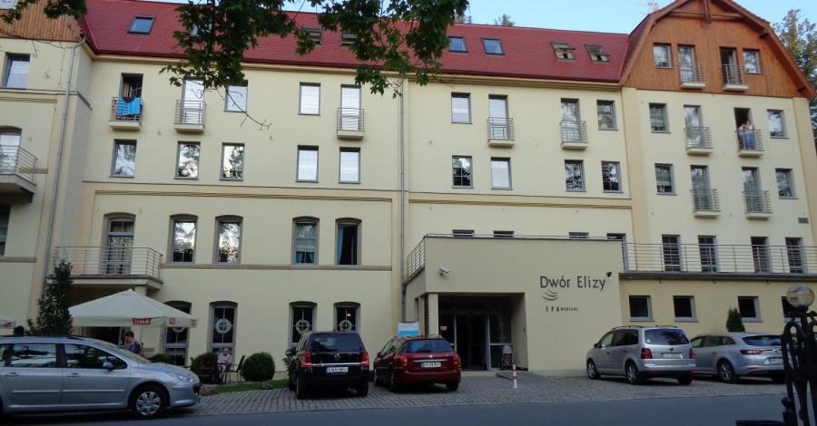 Długopole-Zdrój i Jaskinia Niedźwiedzia - zdjęcie
