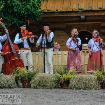 Dzień Pierwszy ..., Fasola na Szlaku