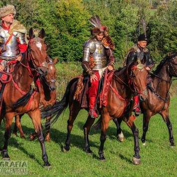król Jan Kazimierz pisze uniwersał do mieszczan , chłopów by szli na odsiecz Częstochowie, Fasola na Szlaku