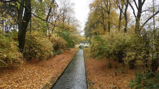 Park Stary im. Księcia Józefa Poniatowskiego, Joanna