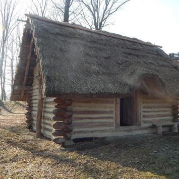 Karpacka Troja- skansen archeologiczny w Trzcinicy - zdjęcie