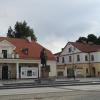 Archiwum Państwowe (dawna zbrojownia) i kino Ton (dawny szpital-przytułek), Joanna