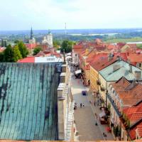 Brama Opatowska - panorama, Magdalena