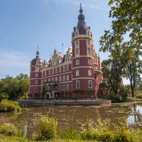 Zamek Bad Muskau w Parku Mużakowskim