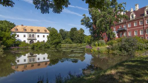 Zamek Bad Muskau w Parku Mużakowskim