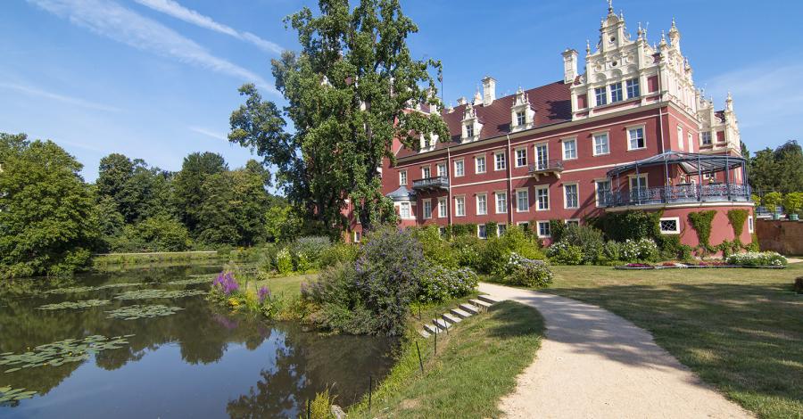 Park Mużakowski Unesco z zamkiem Bad Muskau - zdjęcie