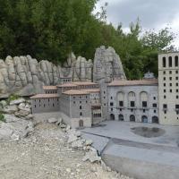 Park Miniatur, Montserrat, Joanna
