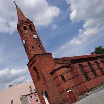 Kościół Rzymskokatolicki Pw. Matki Boskiej Królowej Polski, Marcin_Henioo