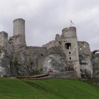 Podzamcze, zamek Ogrodzieniec, Joanna