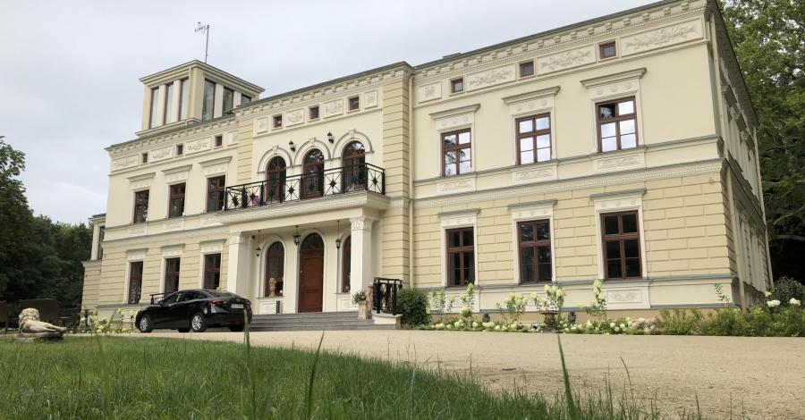 Wierzbiczany, czyli miłe zaskoczenie w małym pałacyku - zdjęcie
