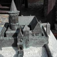 zamek, mirosław