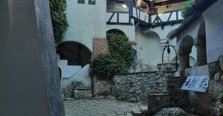  Rumunia-Zamek Drakuli Bran oraz zamek Peles - zdjęcie