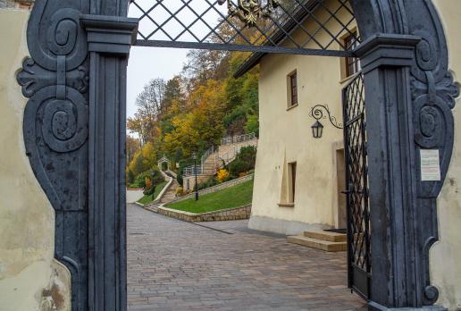 Klasztor w Czernej