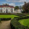 Pałac Goetzów w Brzesku