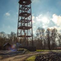 Wieża nad meandrami Odry w Chałupkach