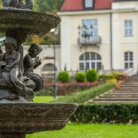 Pałac Goetzów w Brzesku