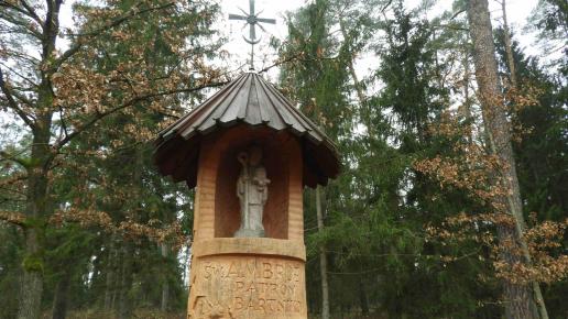 kapliczka św. Ambrożego - patrona bartników, Joanna