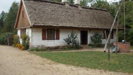 Ogród botaniczny Łódź, mini skansen, tomtur