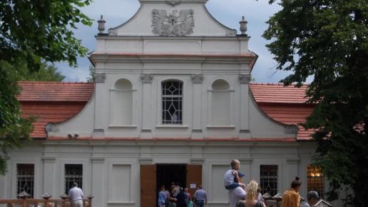 Kaplica na Wodzie, Zwierzyniec, tomtur