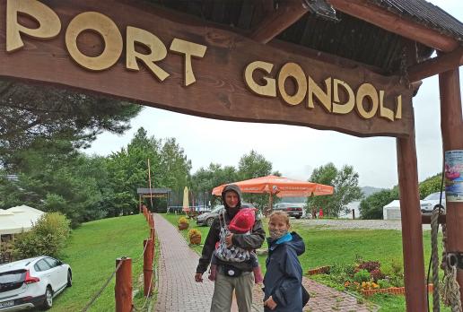 Czorsztyn, idziemy do gondoli