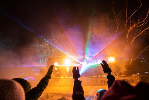 Park Światła w Mysłowicach- pokaz laserowy